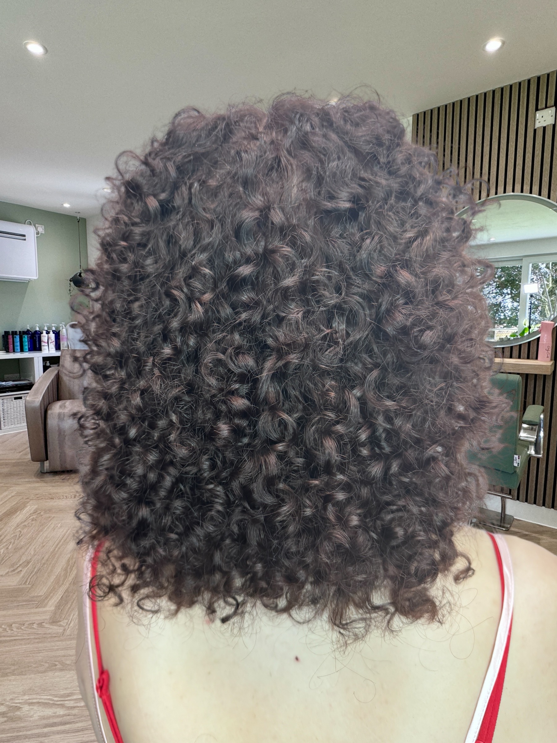 Curly cut and blow dry